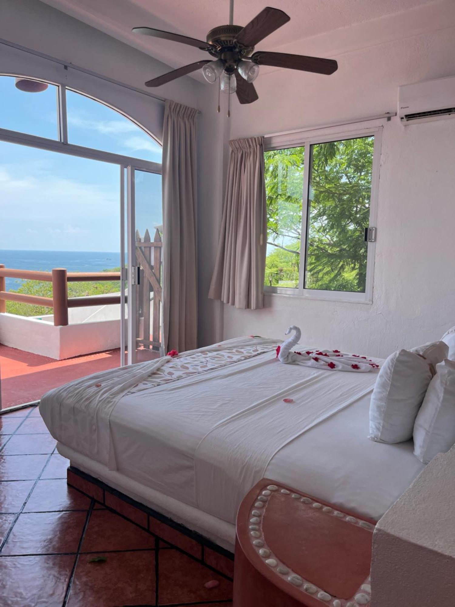 Villas El Morro Zihuatanejo Exterior foto